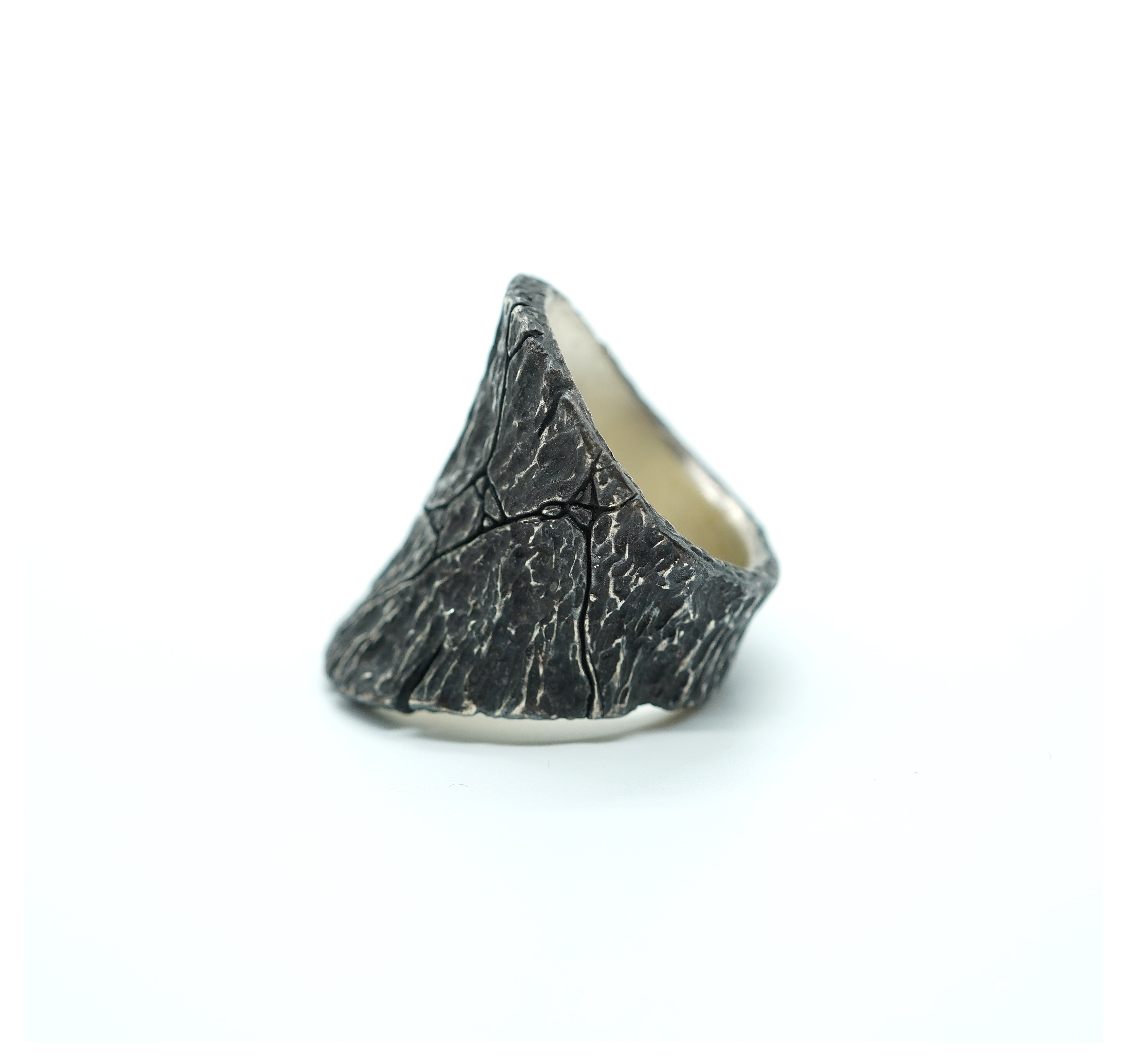 R-108 weatherin - sterling silver bold ring