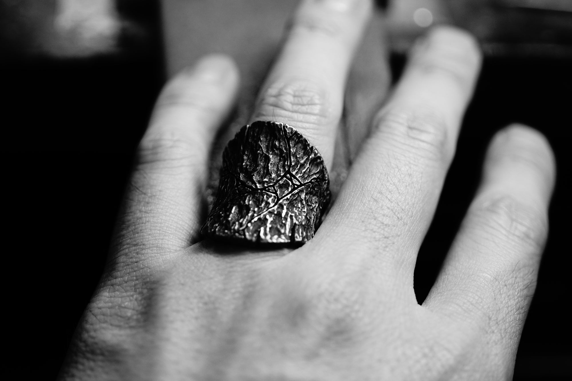R-108 weatherin - sterling silver bold ring