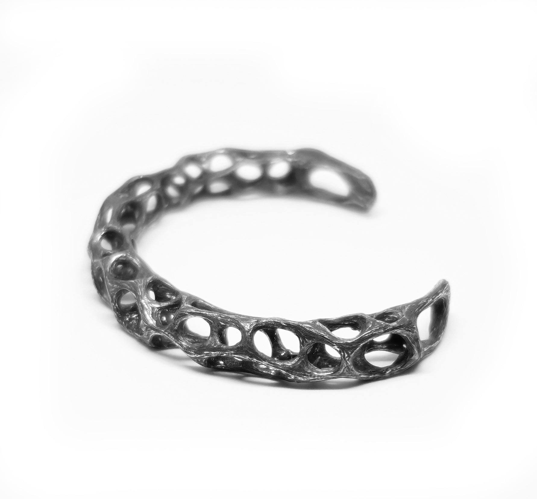 BR-28 hollows - Three-dimensional sterling silver bracelet