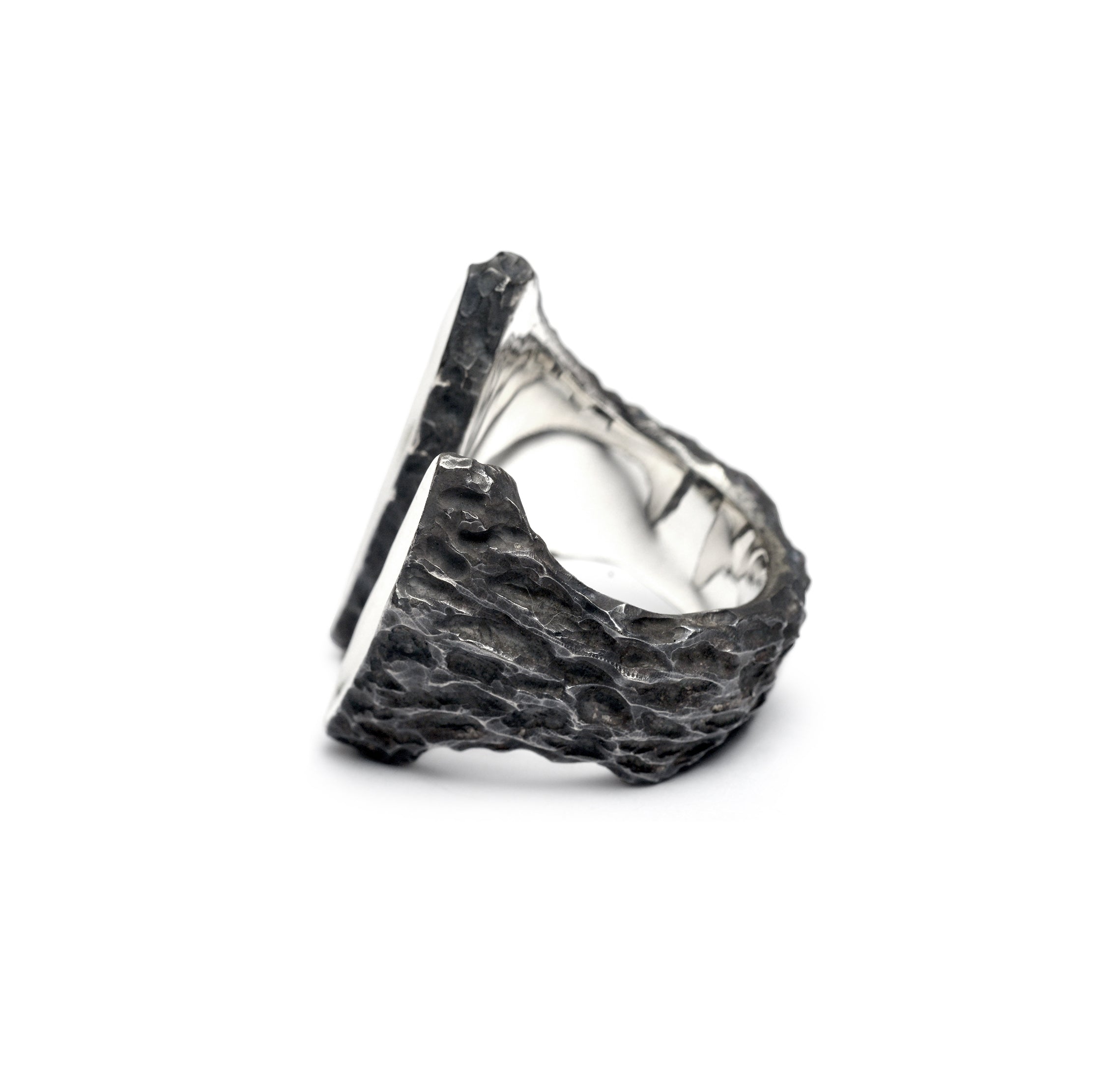 R-106 afterglow - sterling silver bold ring
