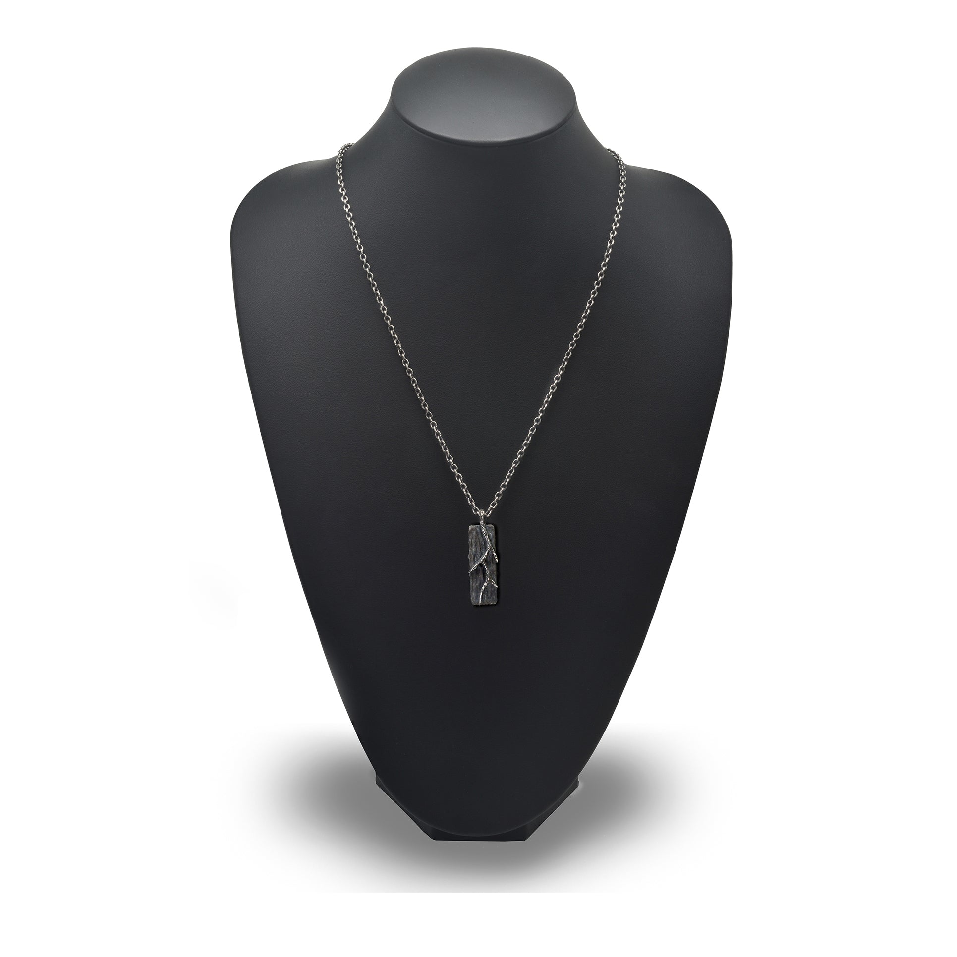 P-68 eiko - sterling silver necklace with original clasp of 60cm