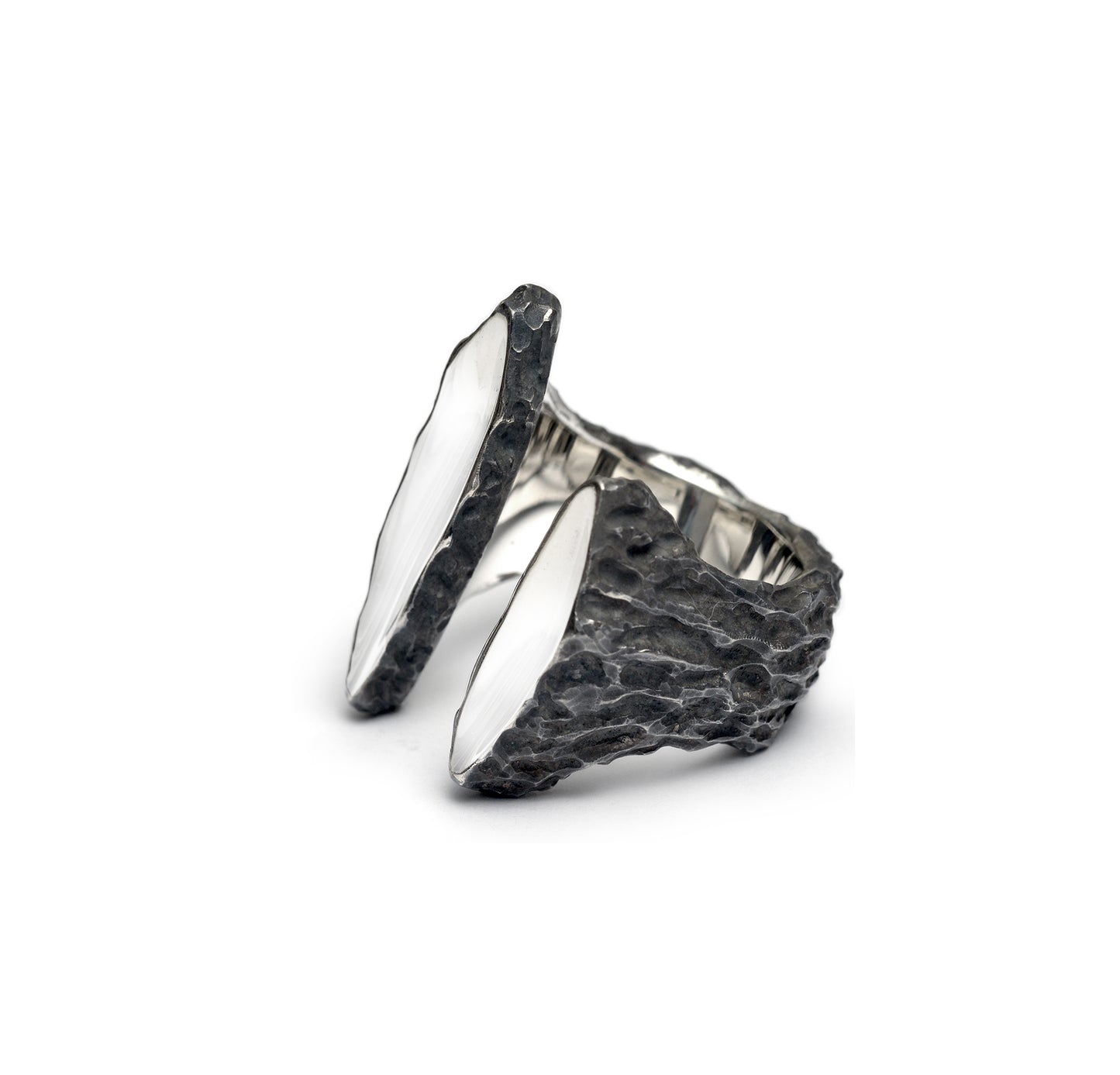 R-106 afterglow - sterling silver bold ring