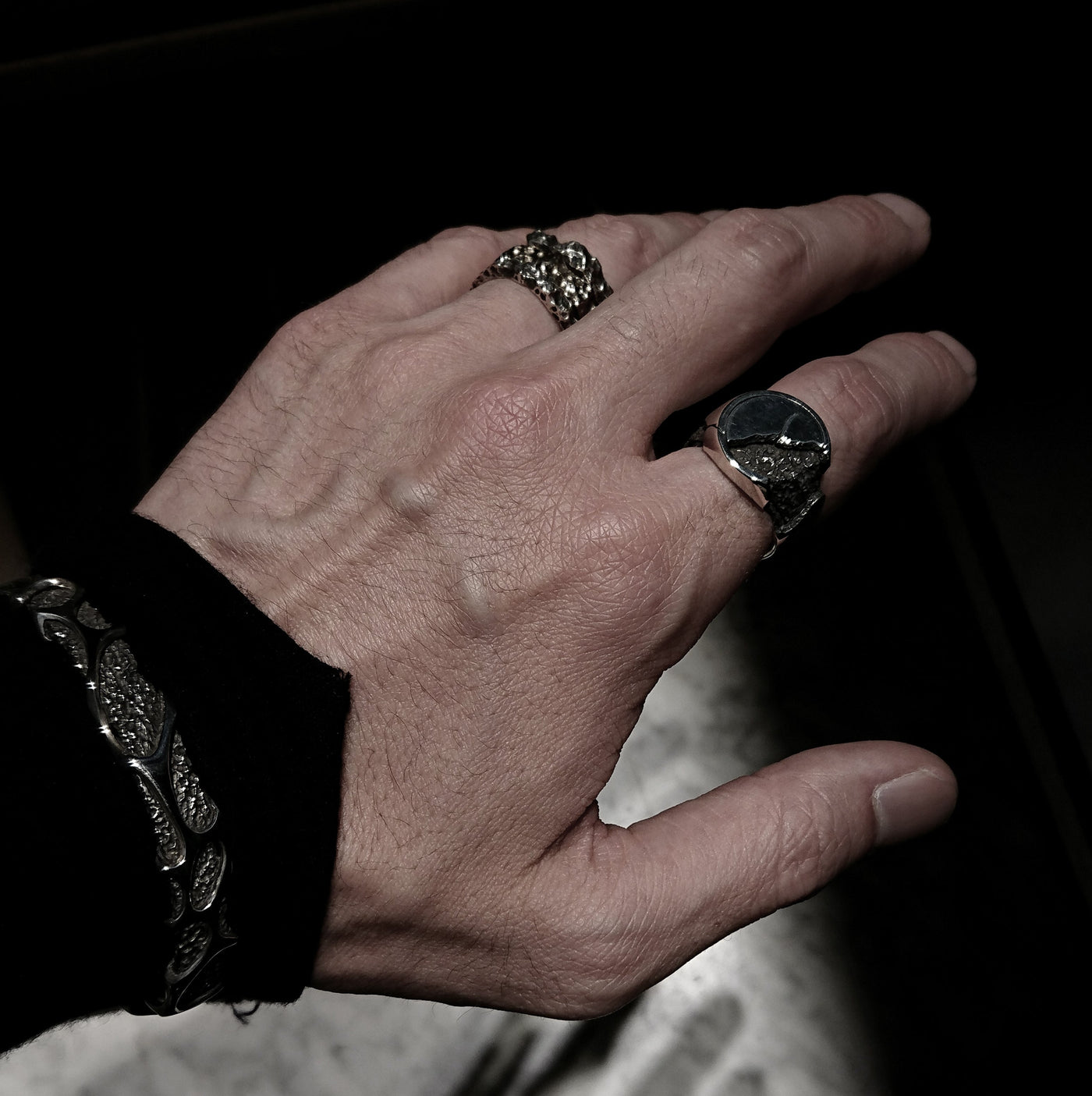 R-76 erosion - Round sterling silver signet ring